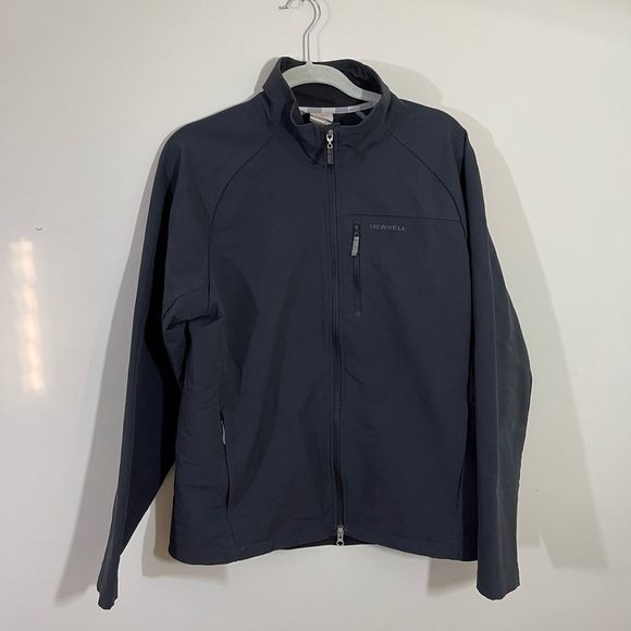 Merrill sz med men all weather jacket in black  Dual zip. Super nice - Picture 9 of 14